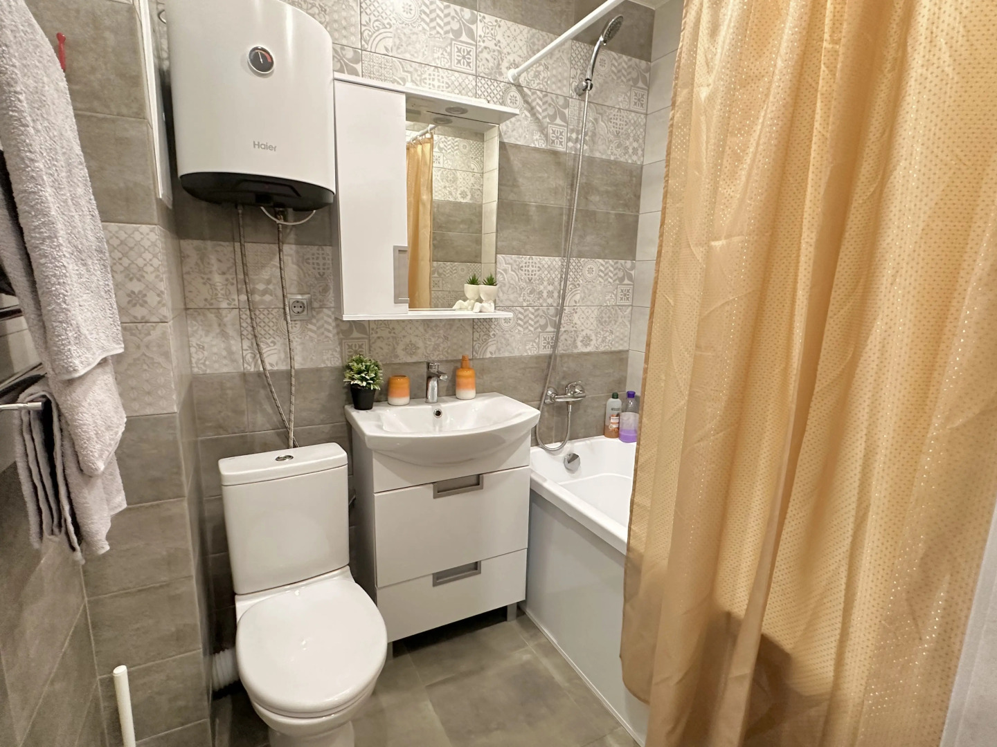 Квартира возле парка Героев Отечества