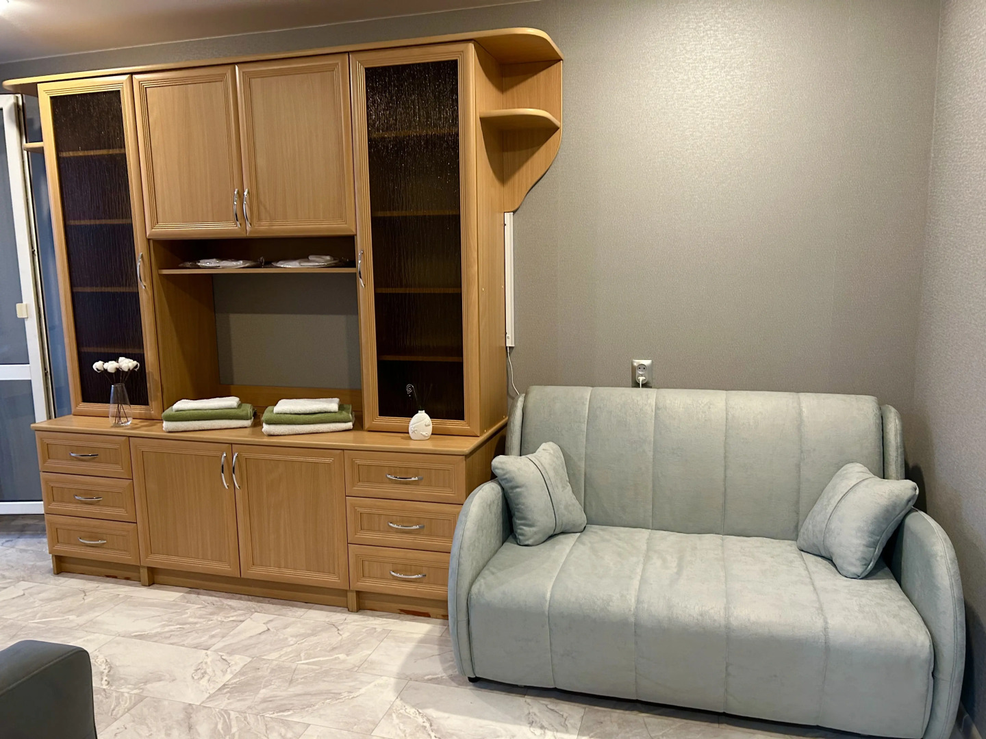 Апартаменты на Острове Канта у Биржевого сквера (самый центр города)