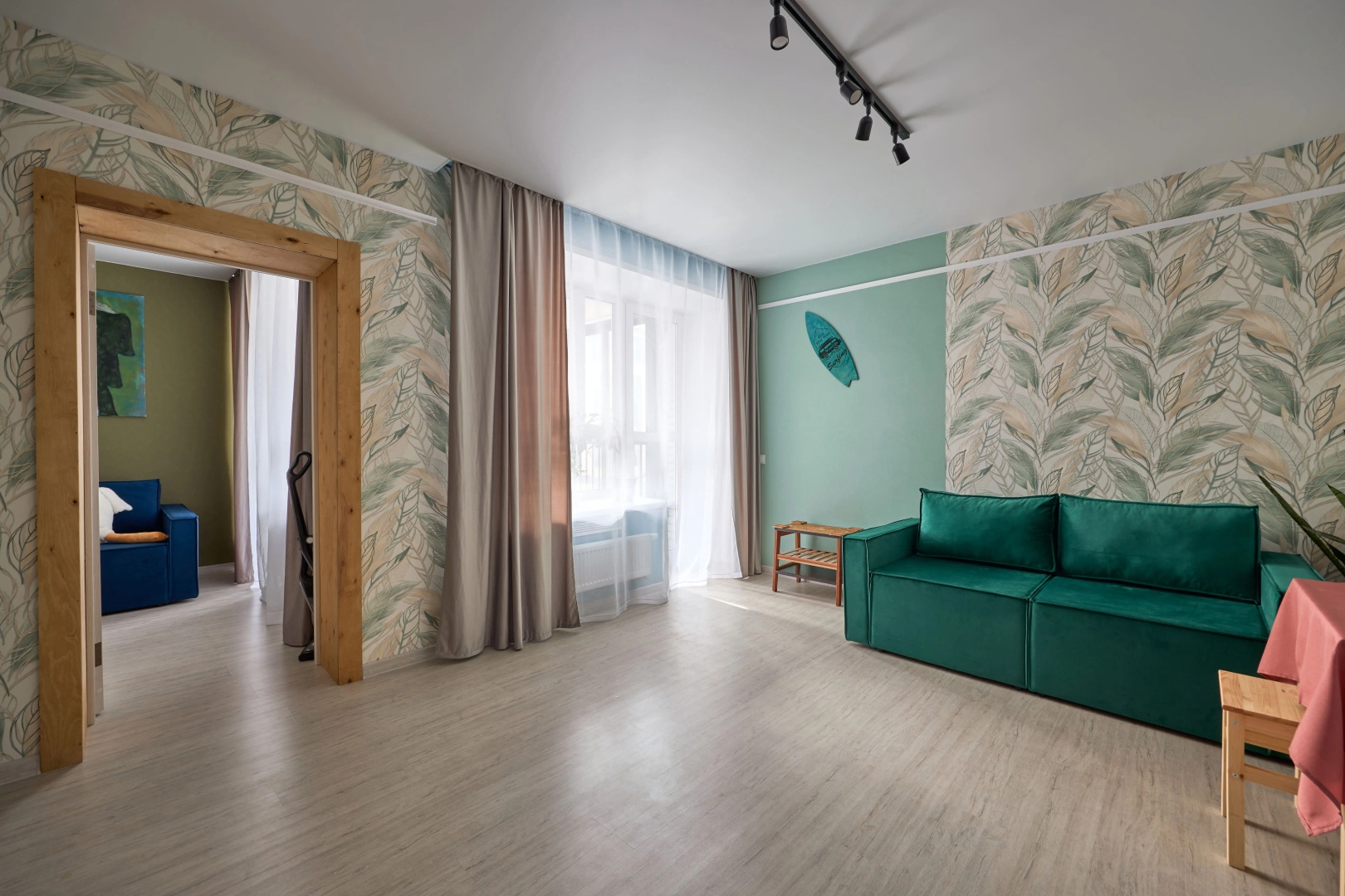 Квартира Зеленая Горка, Подсветка, Веер Молл, Космонавтов