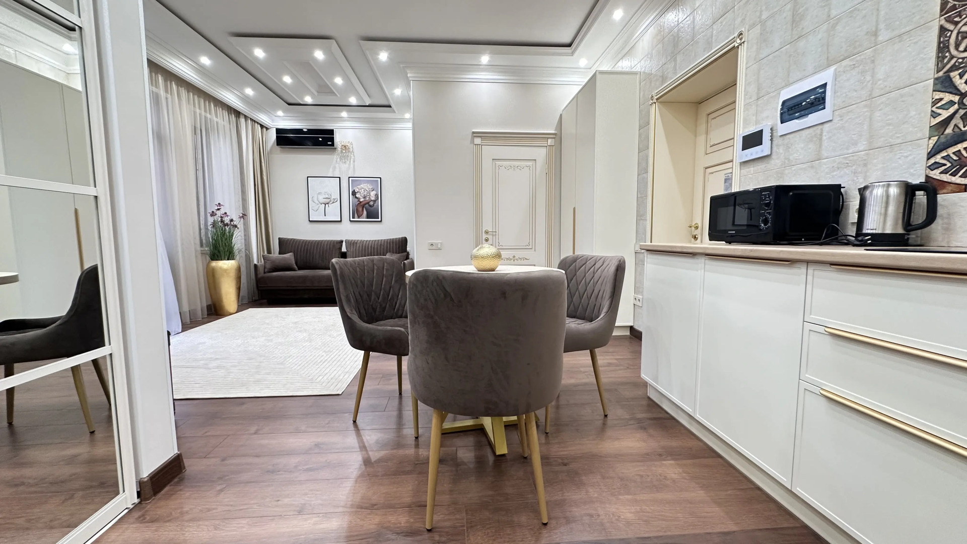 Апартаменты на Пятигорской 24