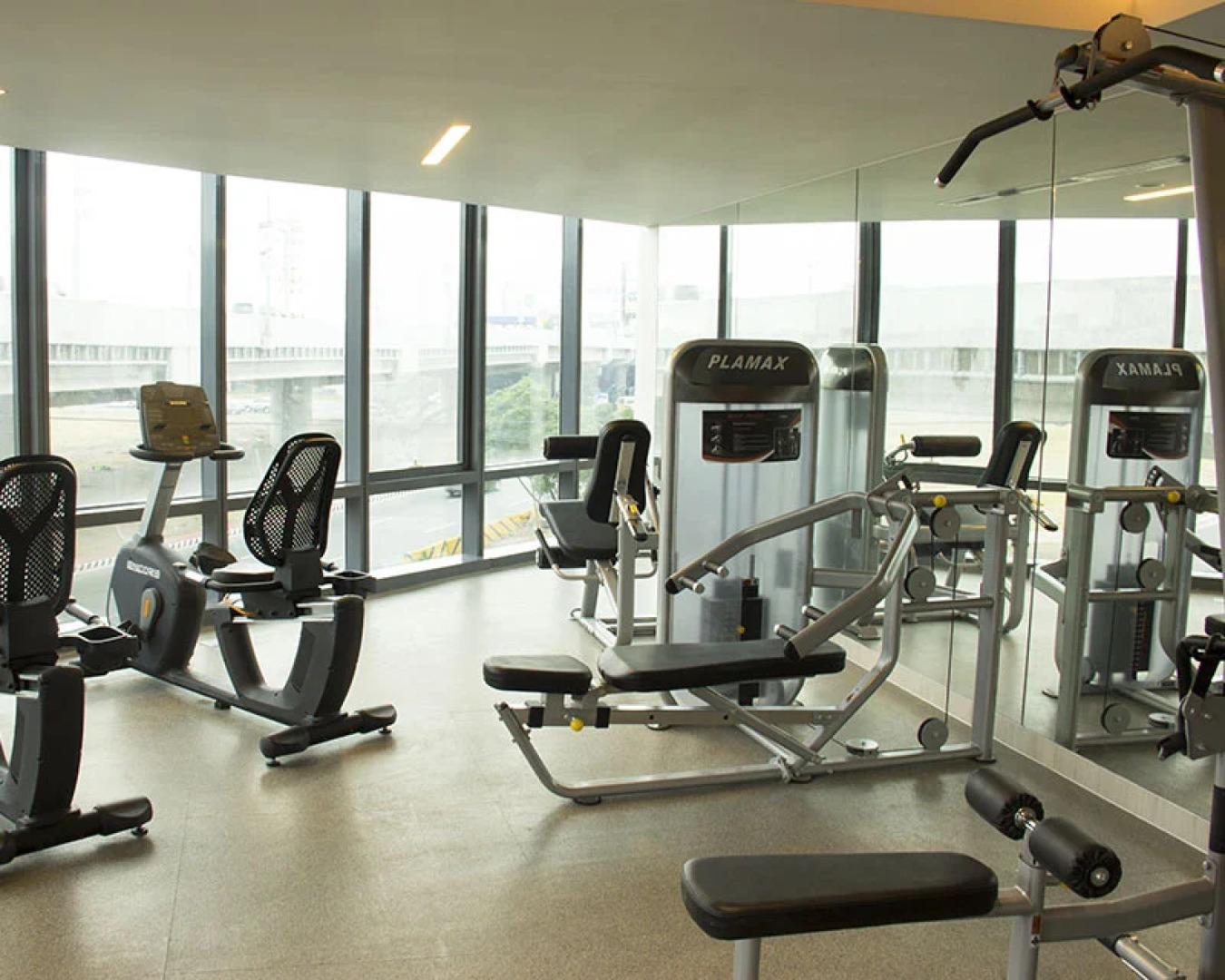 Отель Savoy Hotel Manila