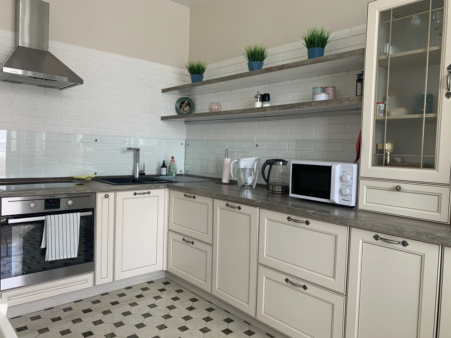 Апартаменты Argentum Home 78 Добровольческой бригады 40