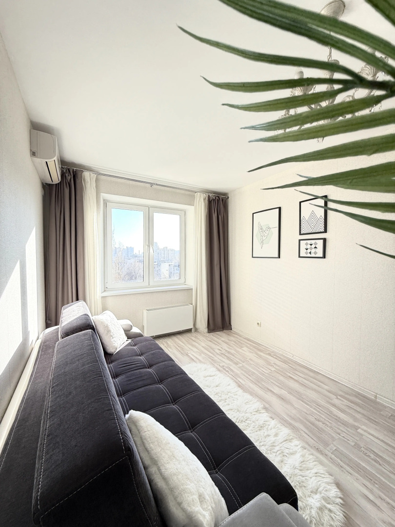 Апартаменты Шикарные трёхкомнатные в центре города вблизи Мамаева Кургана