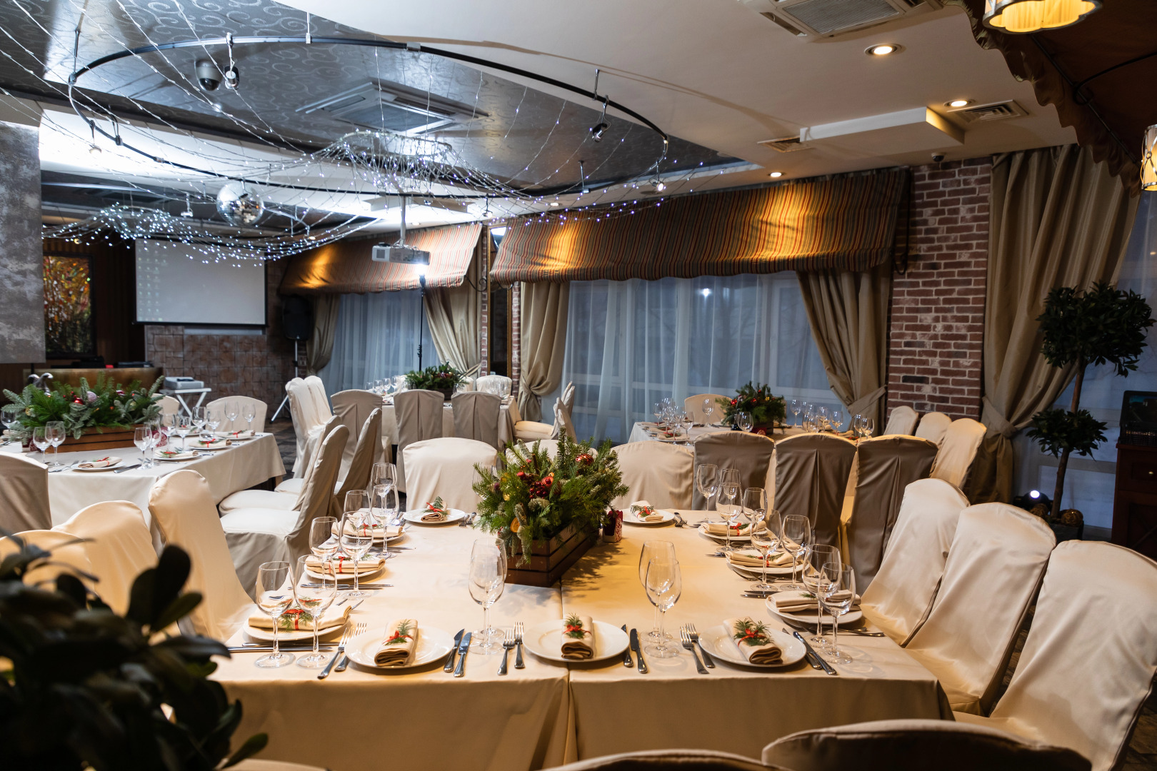 Отель Пале Рояль