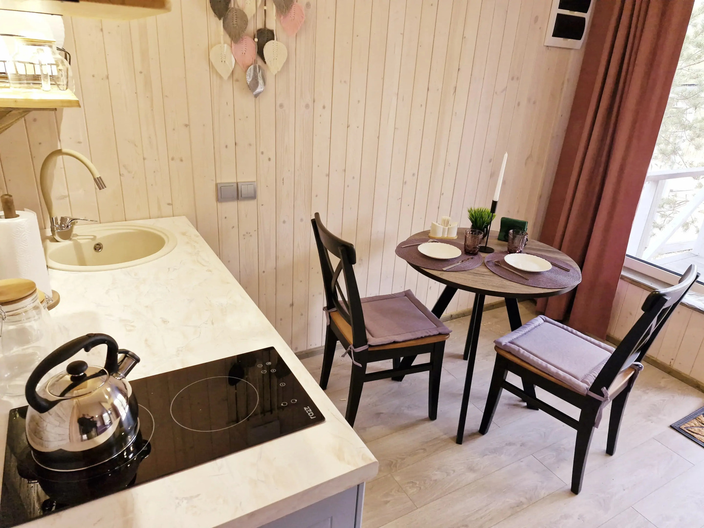 Кемпинг Эко-Парк Шмели