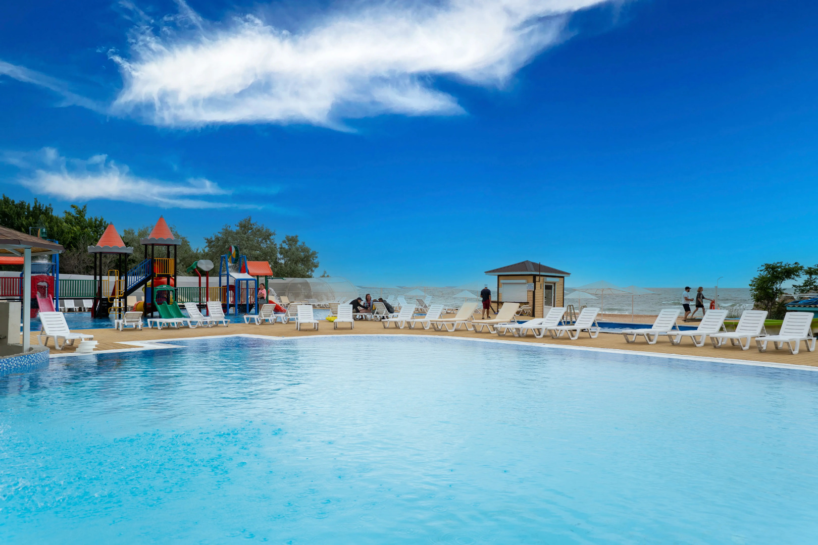 Семейный отель АзовЛенд