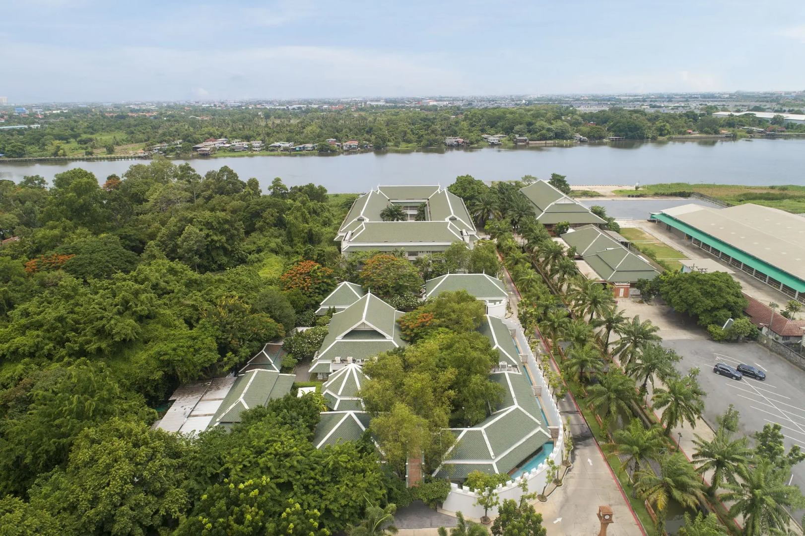 Отель Kalanan Riverside Resort