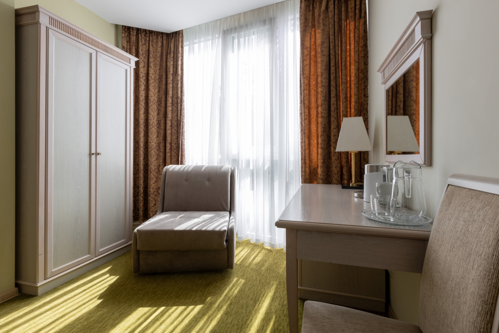 Пансионат Изумруд