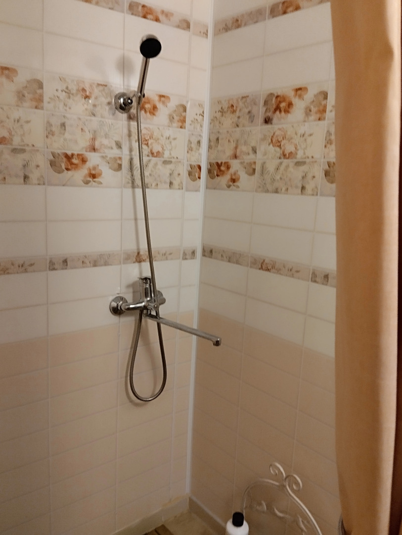 Частный дом Дом у реки в английском стиле