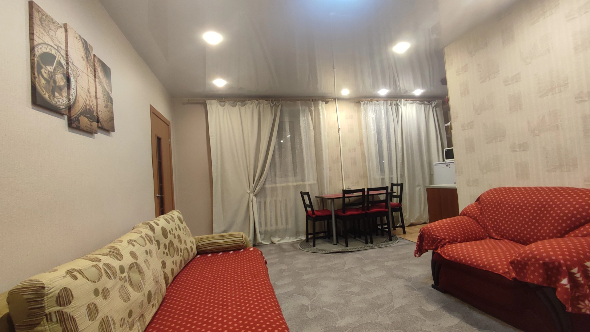 Квартира Трехкомнатная на Дзержинского