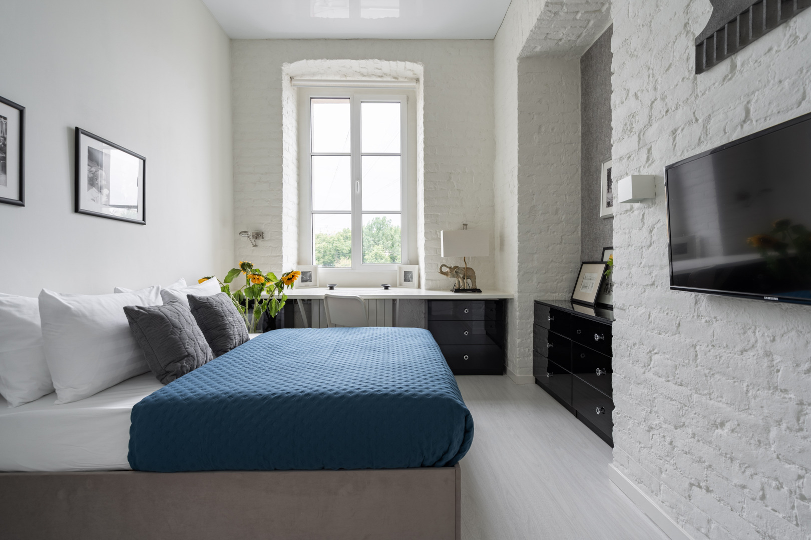 Квартира четырехкомнатная на Почтамтском