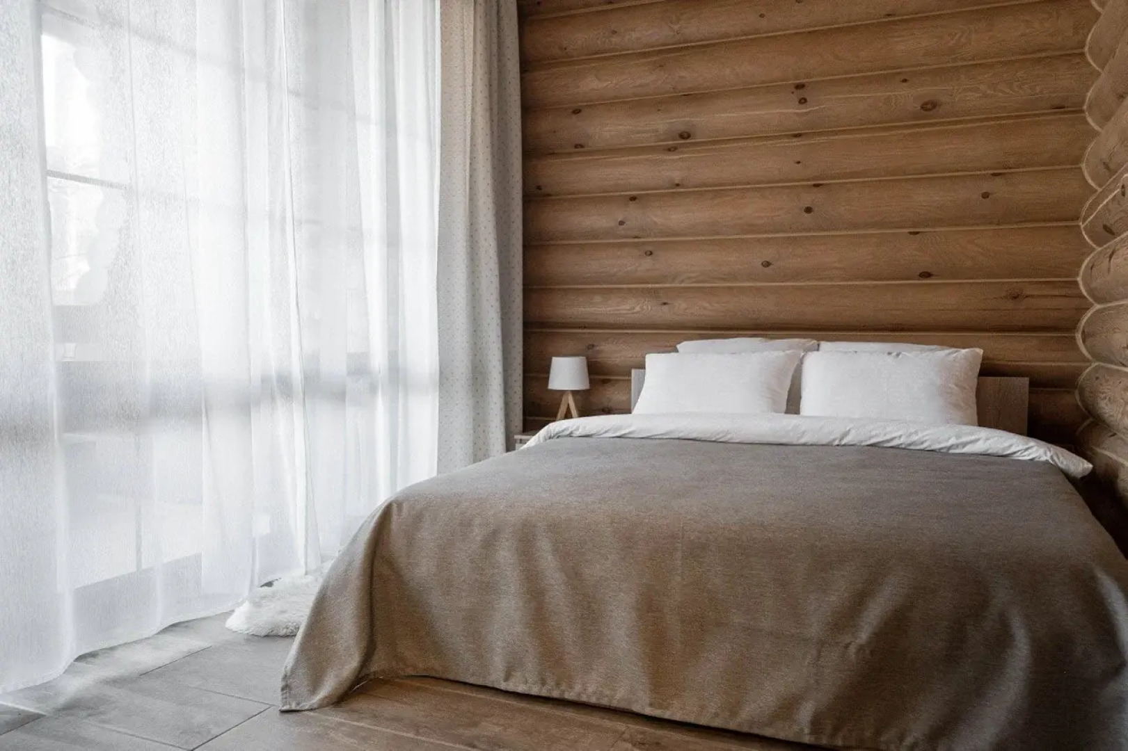 Частный Дом Избушка в Соснах с Бассейном и Хамамом