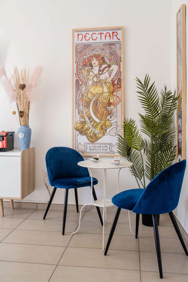 Naro Suites and Rooms