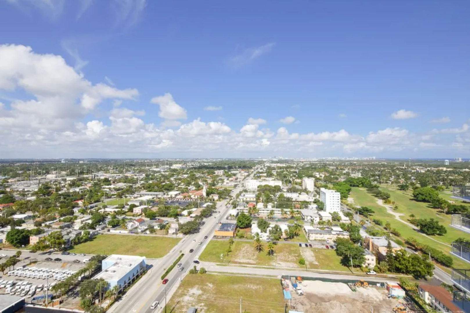 Апарт-Отель Hollywood Beach Luxury Residences