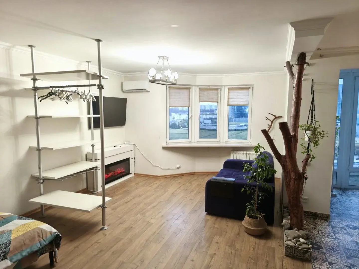 Апартаменты Студия с камином, деревом и видом на реку