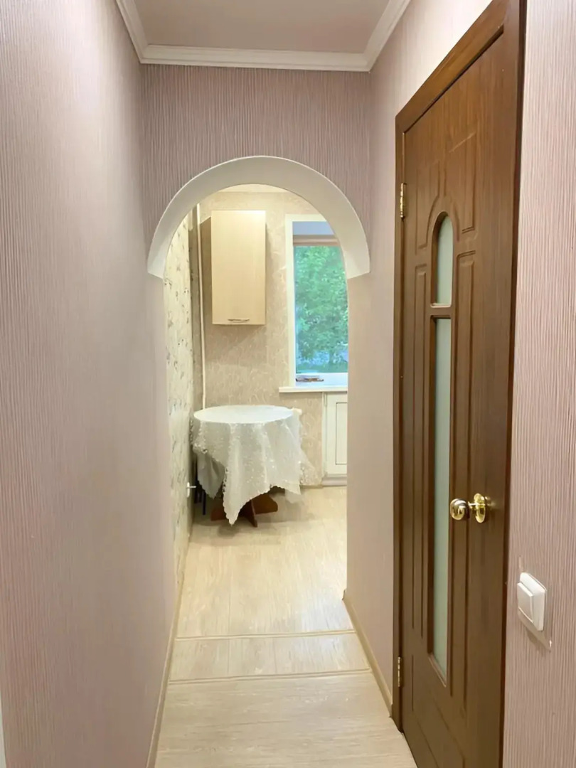 Квартира Двухкомнатная Химиков 15