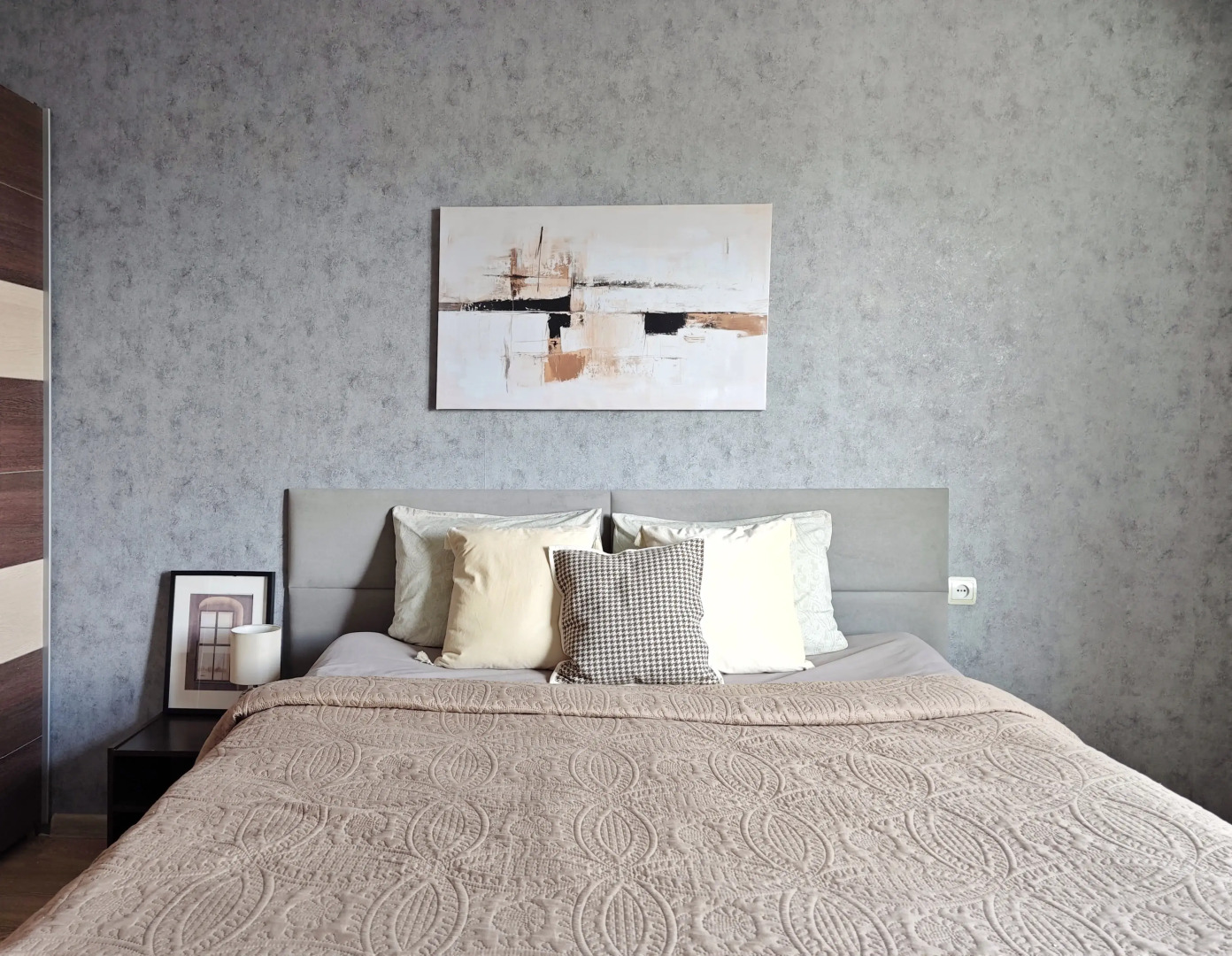 Квартира Трехкомнатная