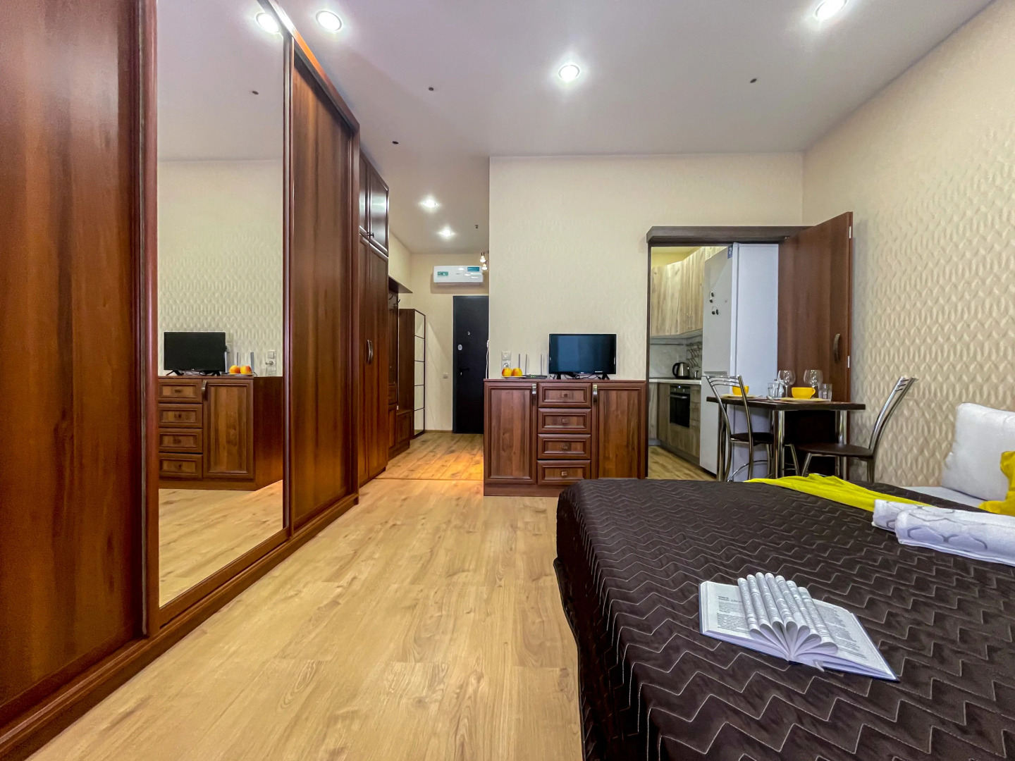 Апартаменты Уютные просторные апартаменты у м.ЦСКА и ТЦ Авиапарк