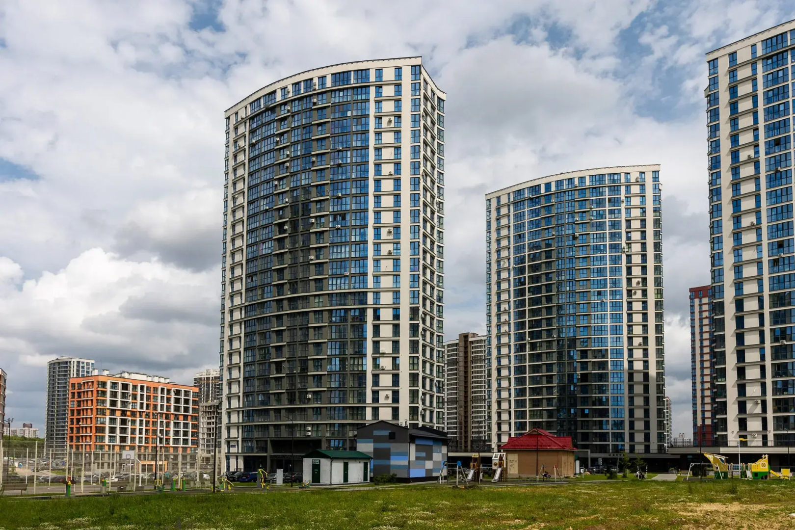 Квартира Уютный Жк Minsk World В Доме Мадагаскар