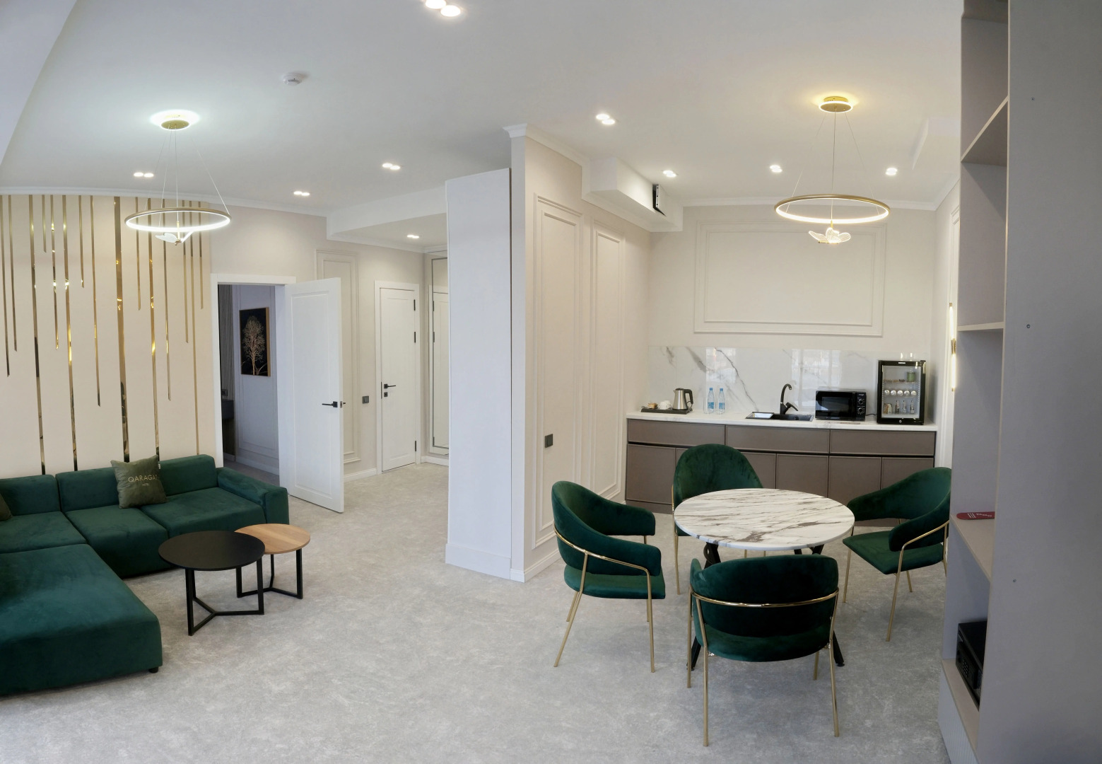 Отель Qaragat Hotel Jalal Abad