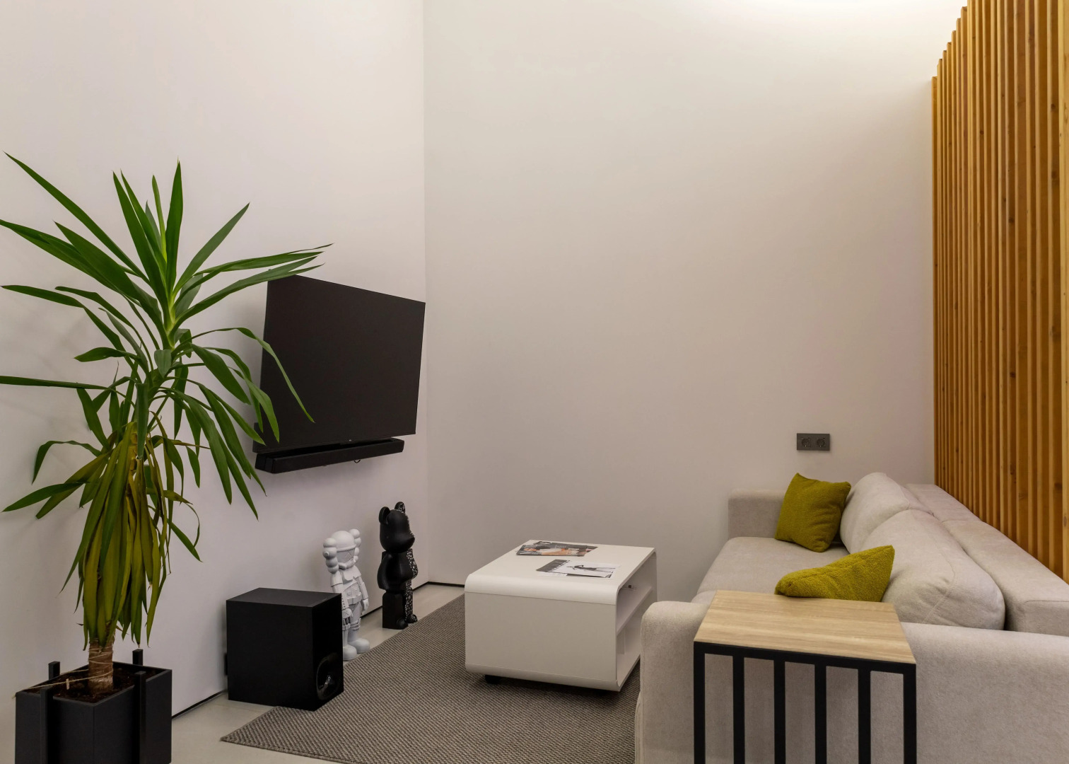 Апартаменты Двухуровневые в центре города R14-Apart