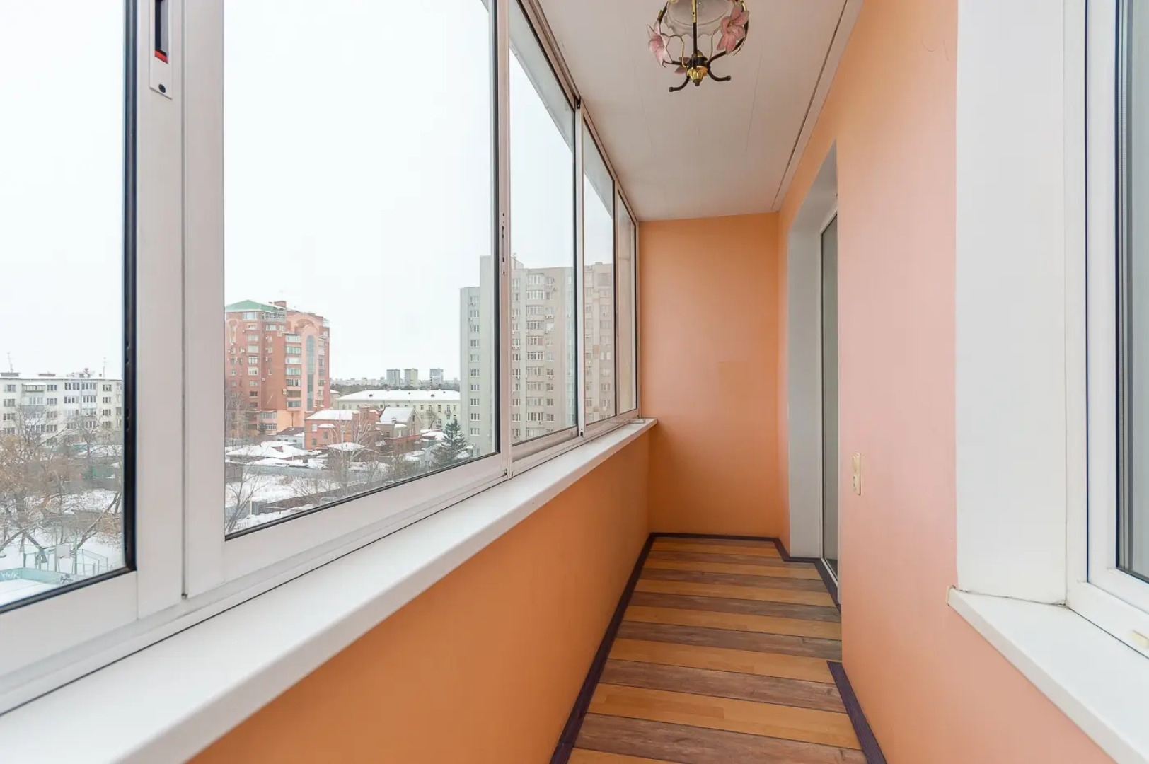 Апартаменты в центре города на улице Энгельса