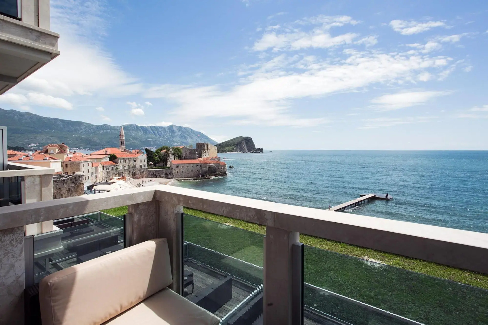 Курортный отель Avala Villas