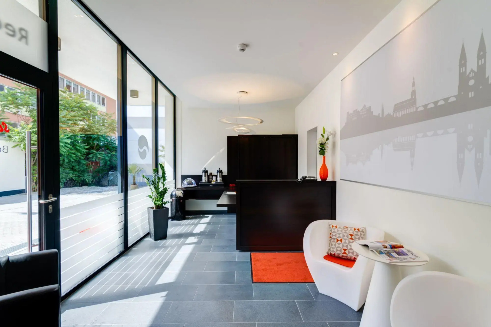 Отель SevenDays BoardingHouse