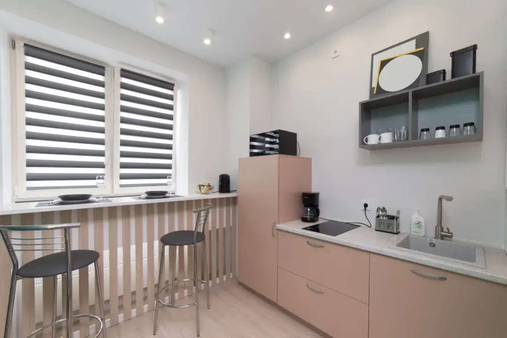 Апартаменты с видом на город и ванной