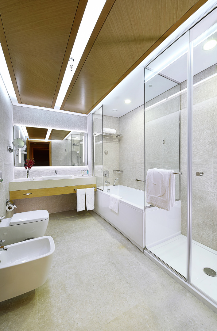 Отель Grand Cosmopolitan