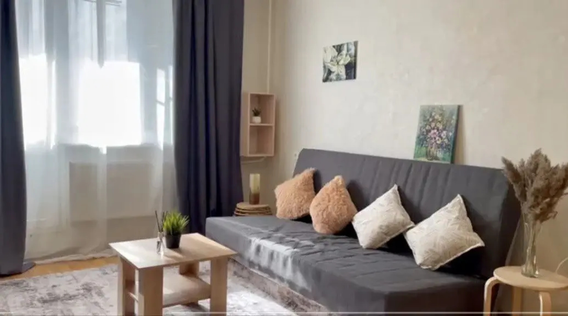 Уютные апартаменты Lora Home на Пражской