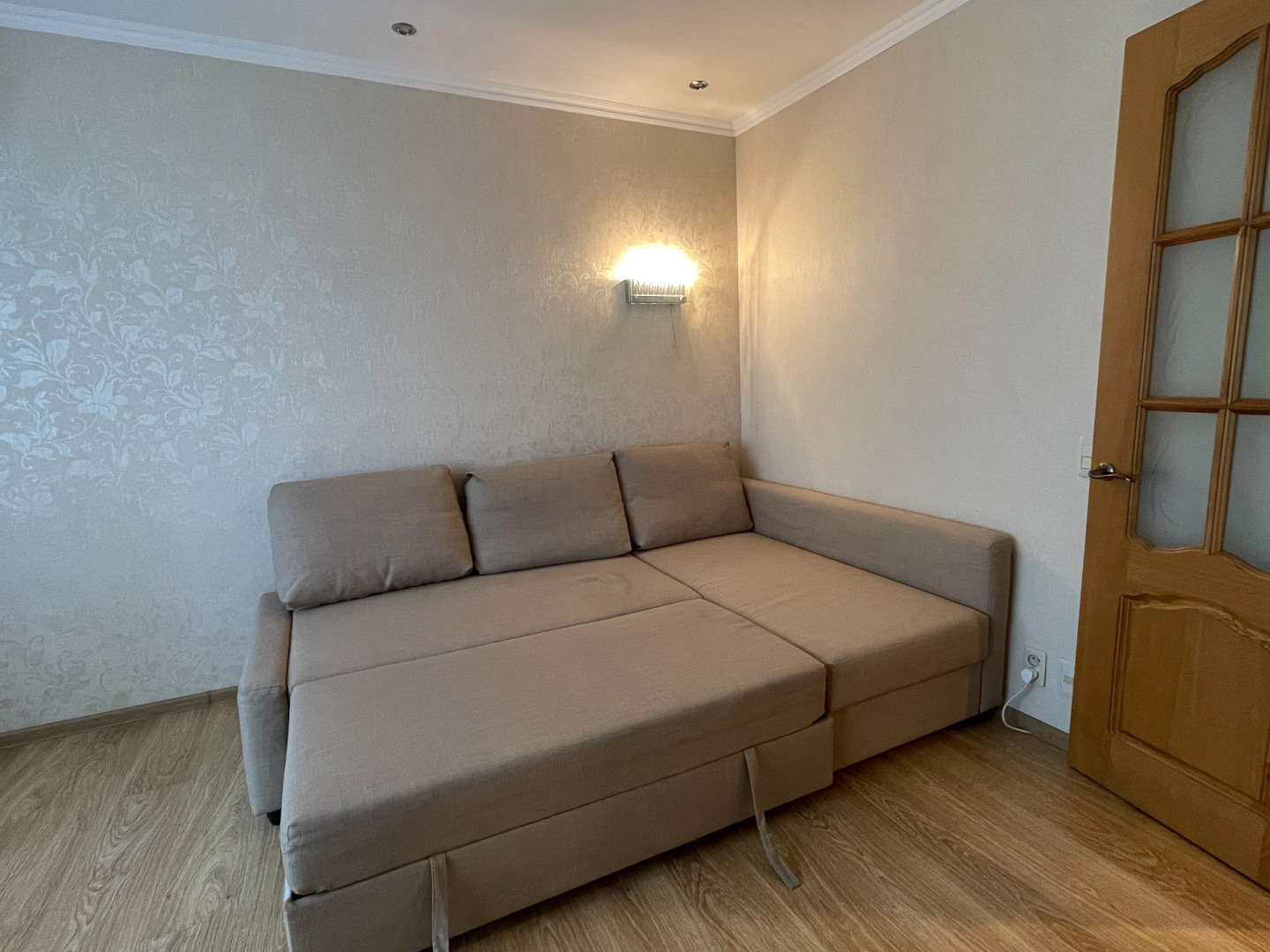 Квартира Двухкомнатная на Шило 192