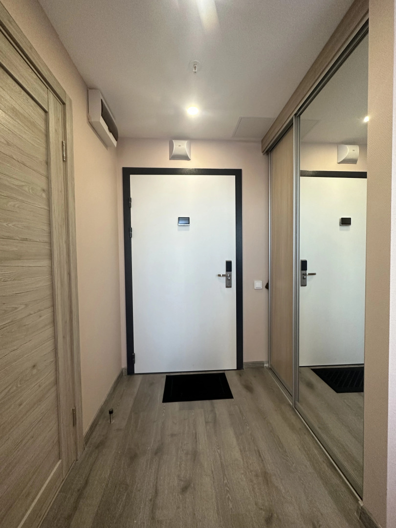 Апартаменты 817 на проспекте Витебский 99стр1/1