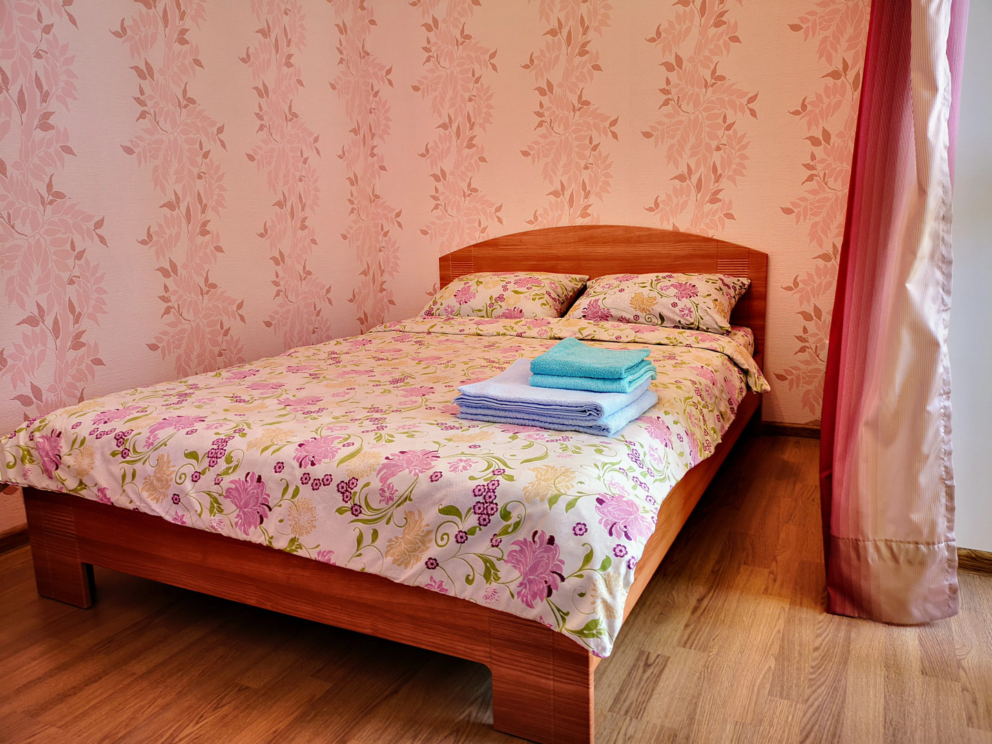 Апартаменты на Пархоменко 8