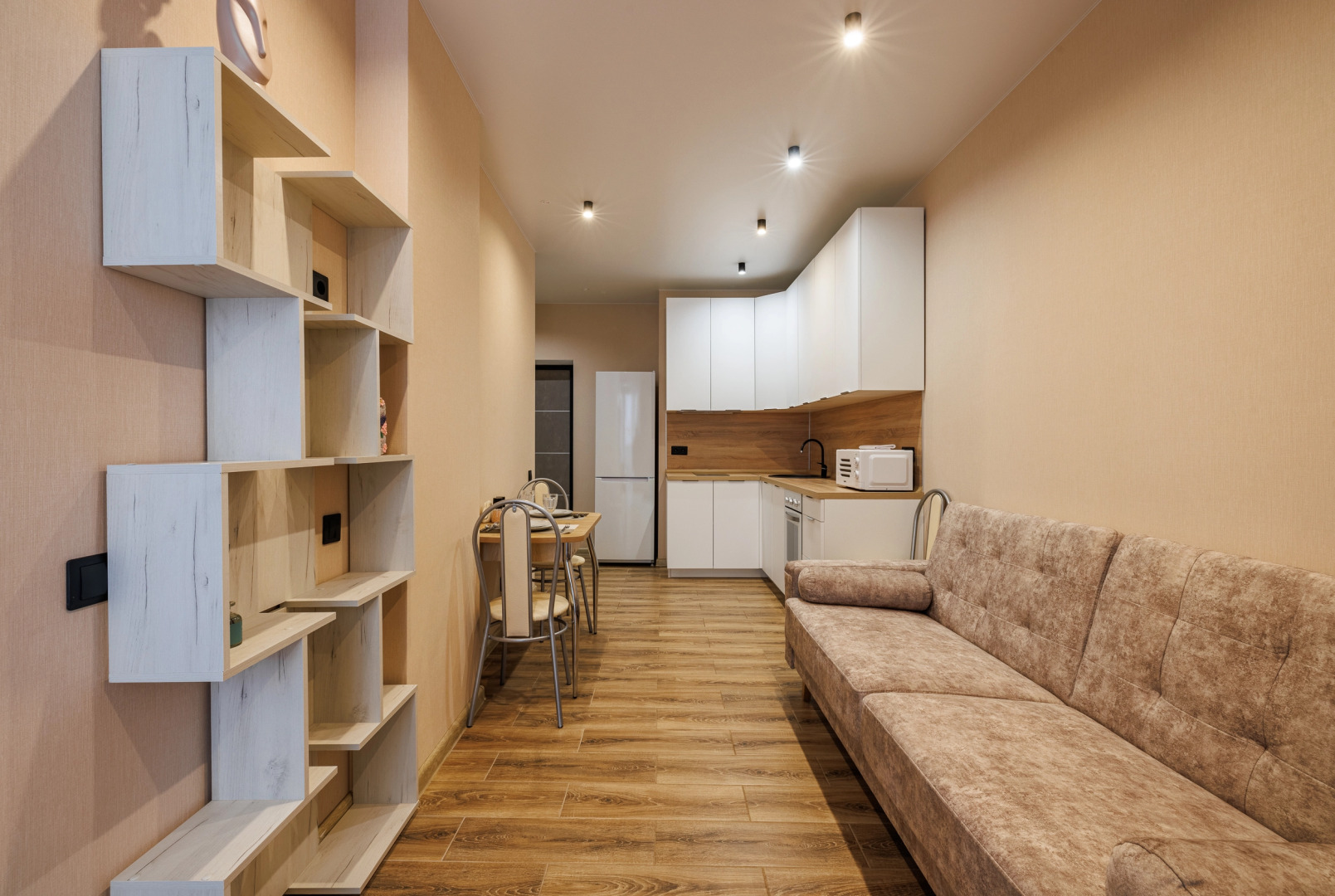 Апартаменты  Hotel Home на Оборонной