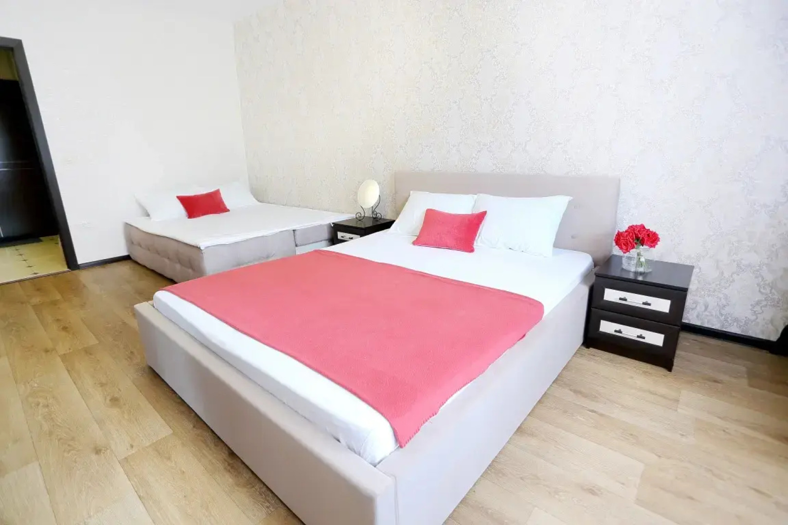 Апартаменты 25 Этажей Magenta