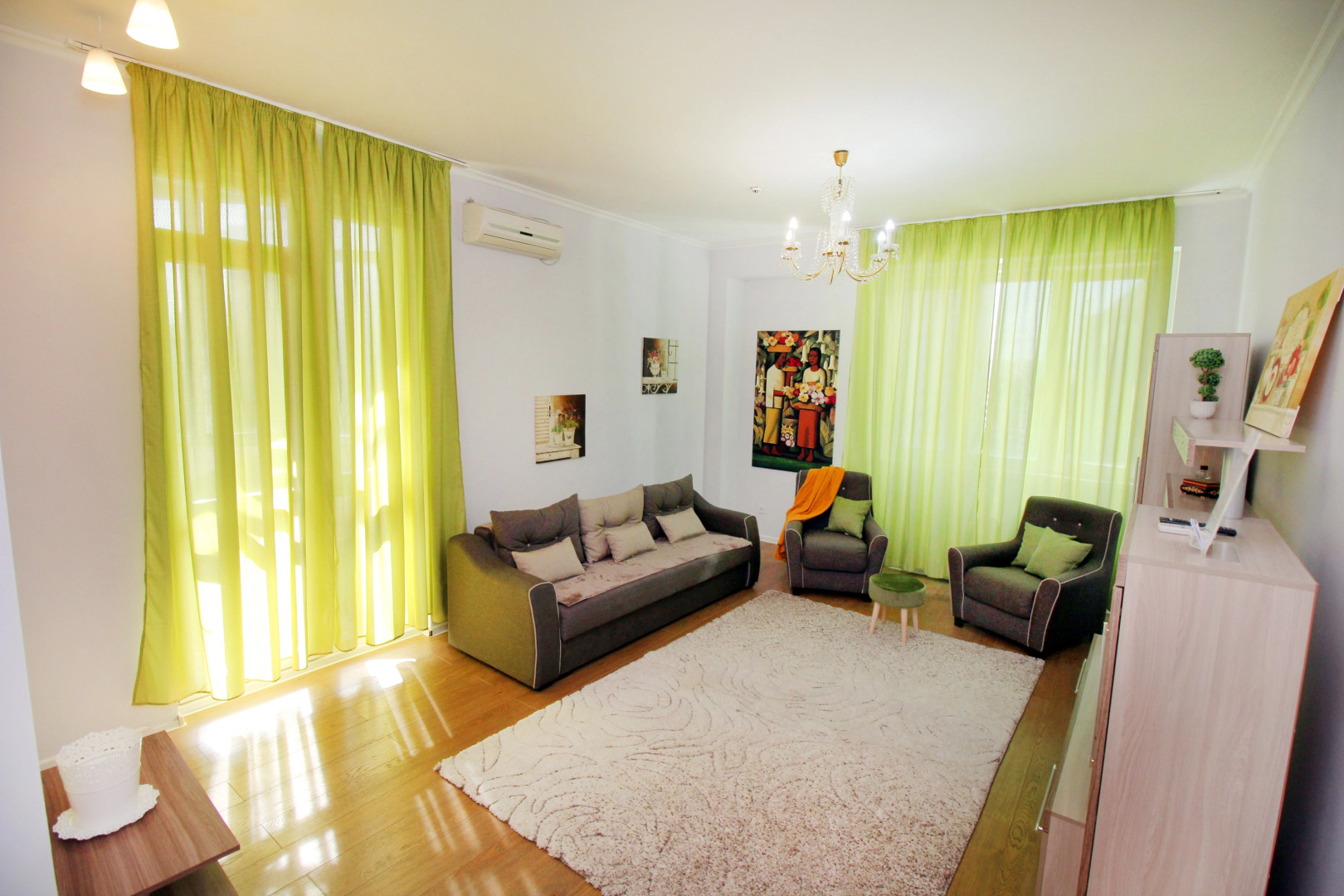 Апартаменты ЖК Тау Самал на Навои