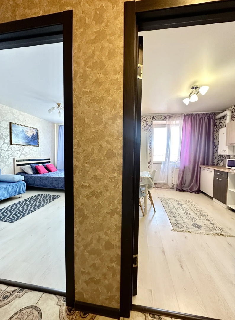 Апартаменты на Семчинской 5