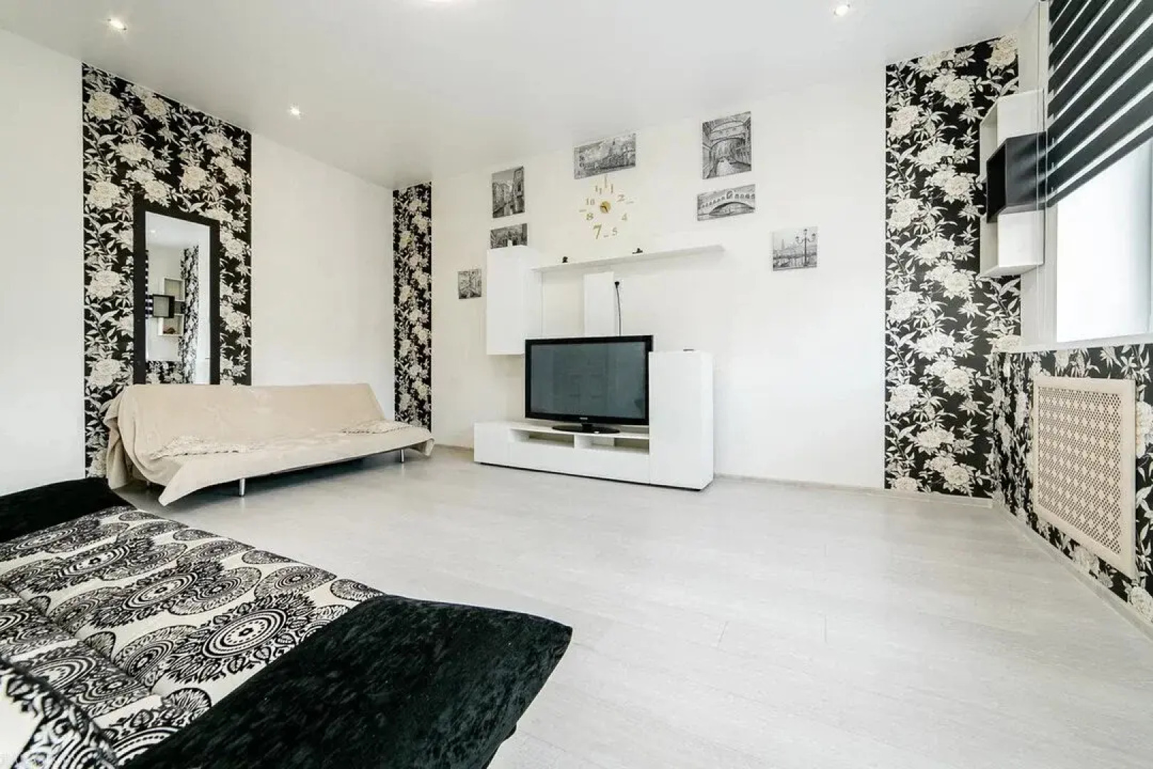 Апартаменты на улице Янки Купалы 11