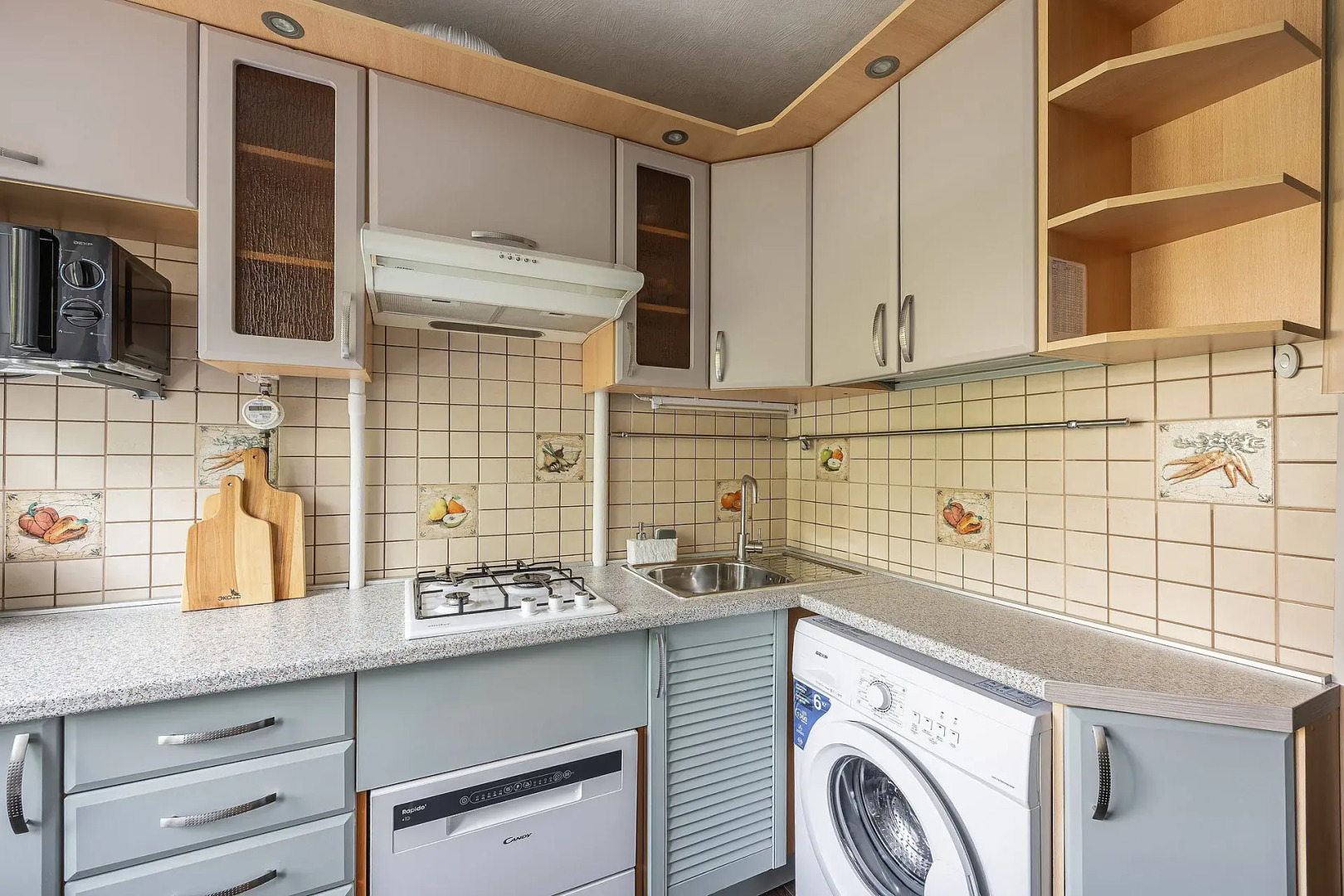 Апартаменты на Улице Усилова 3