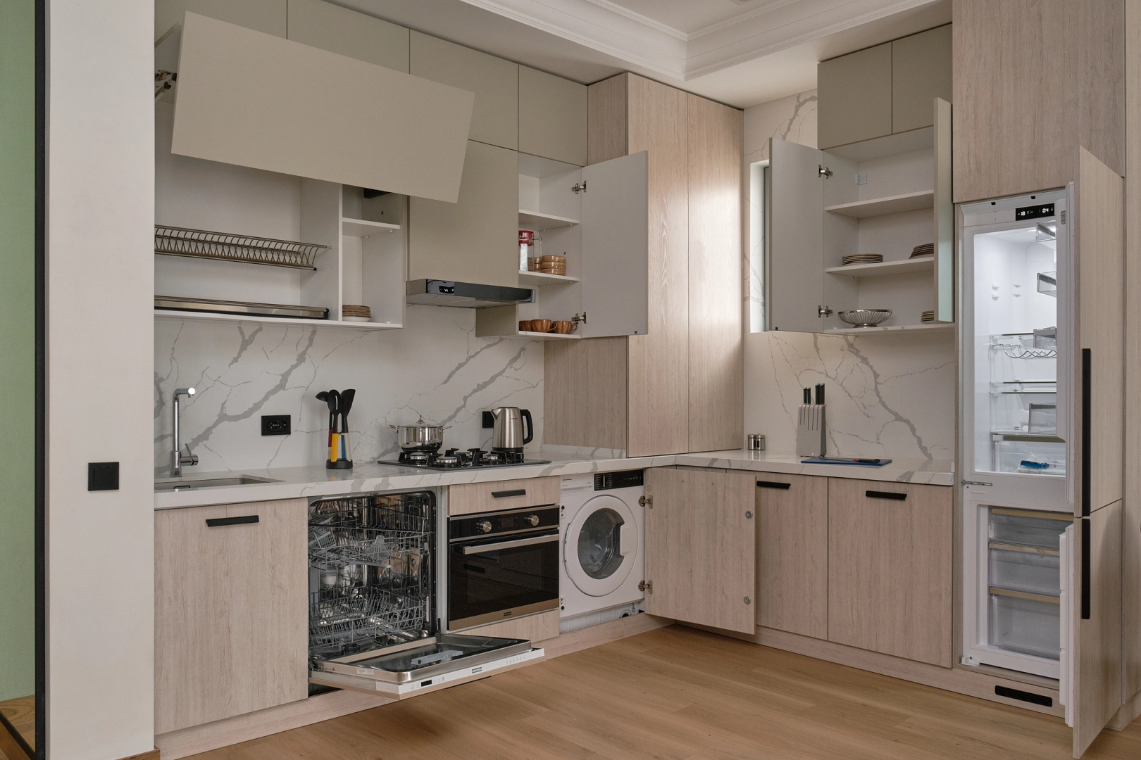 Апарт-отель Stylo Residences & Suites