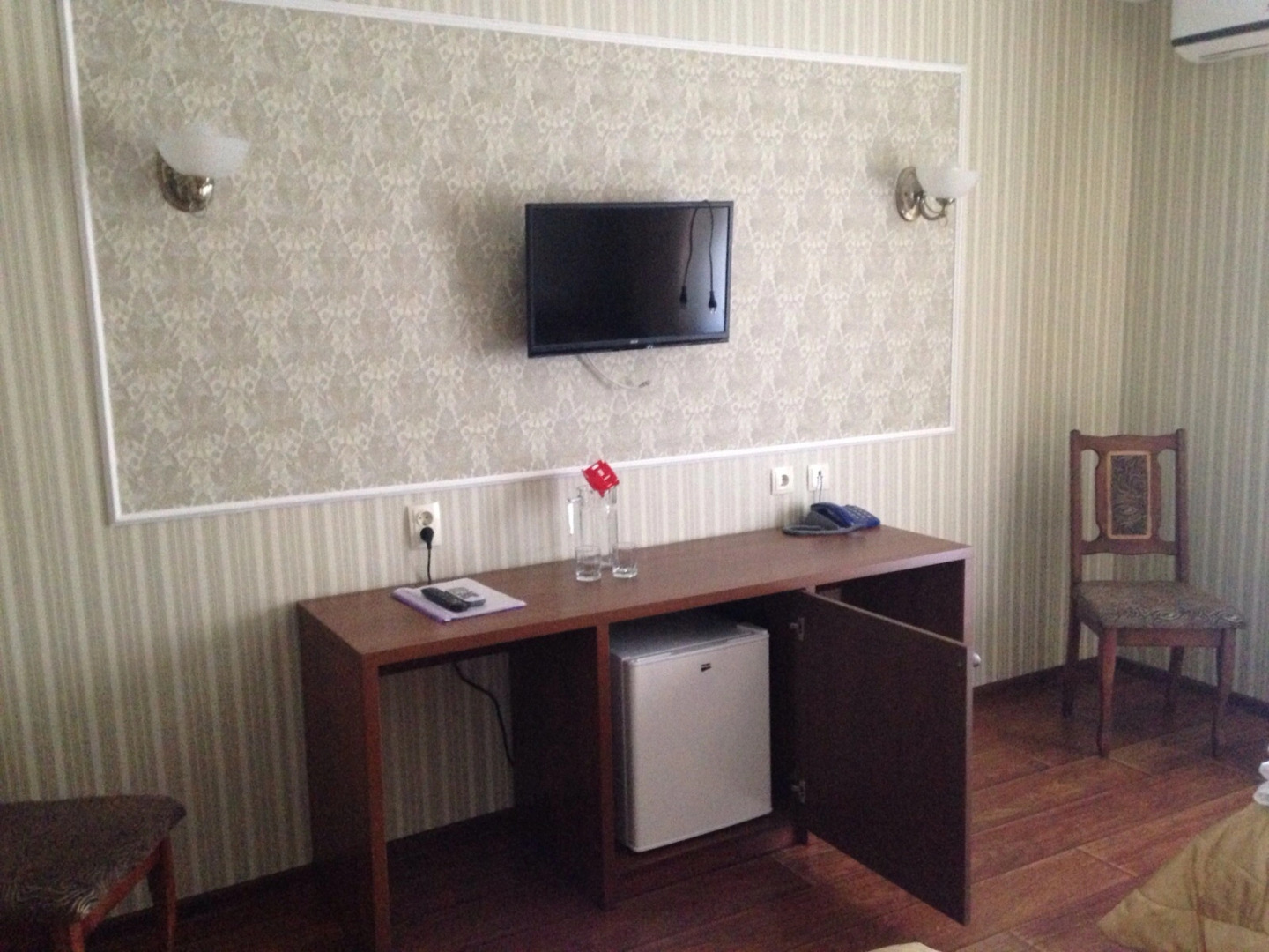 Отель Янтарь