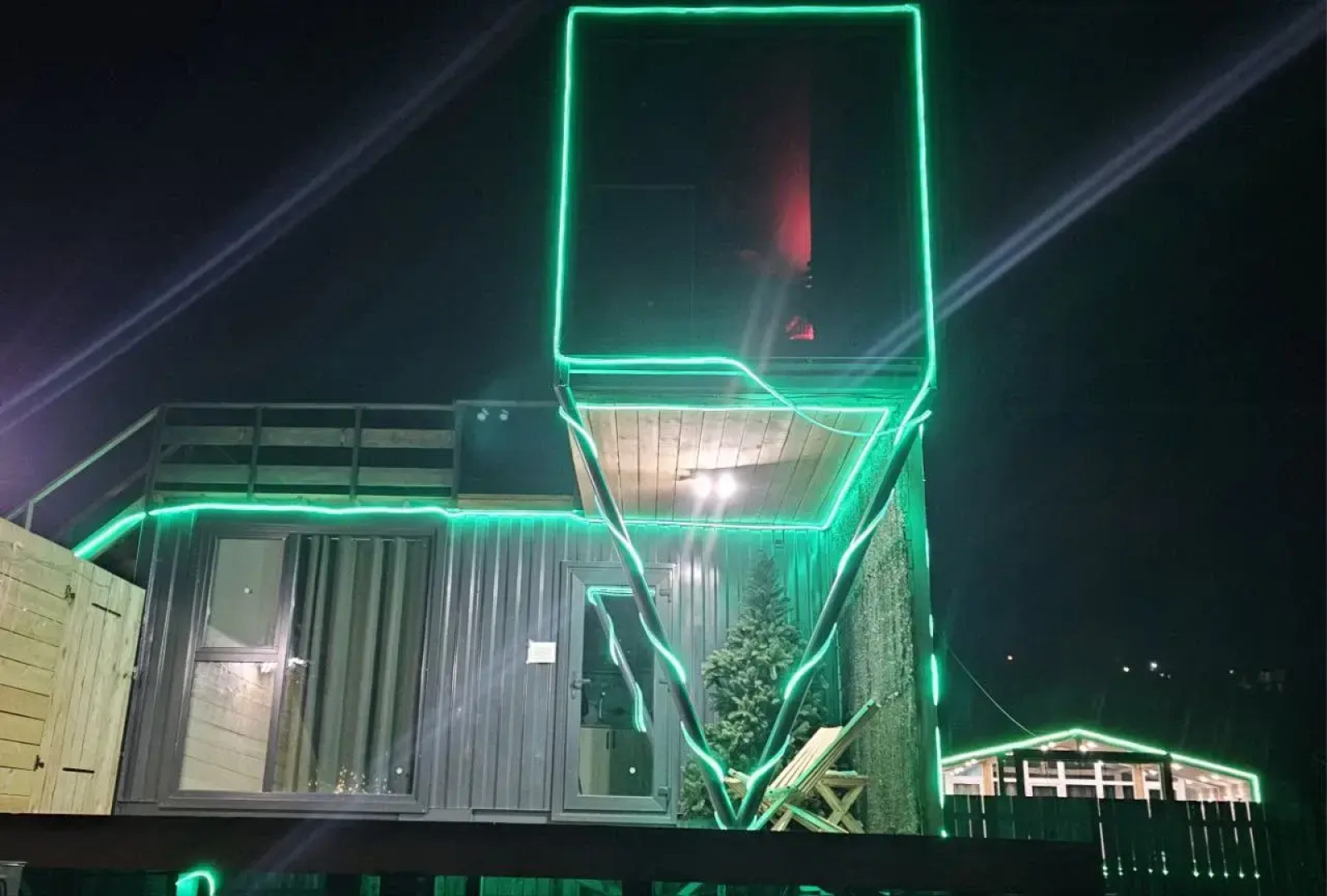 Частный дом Дом Космос-Земля