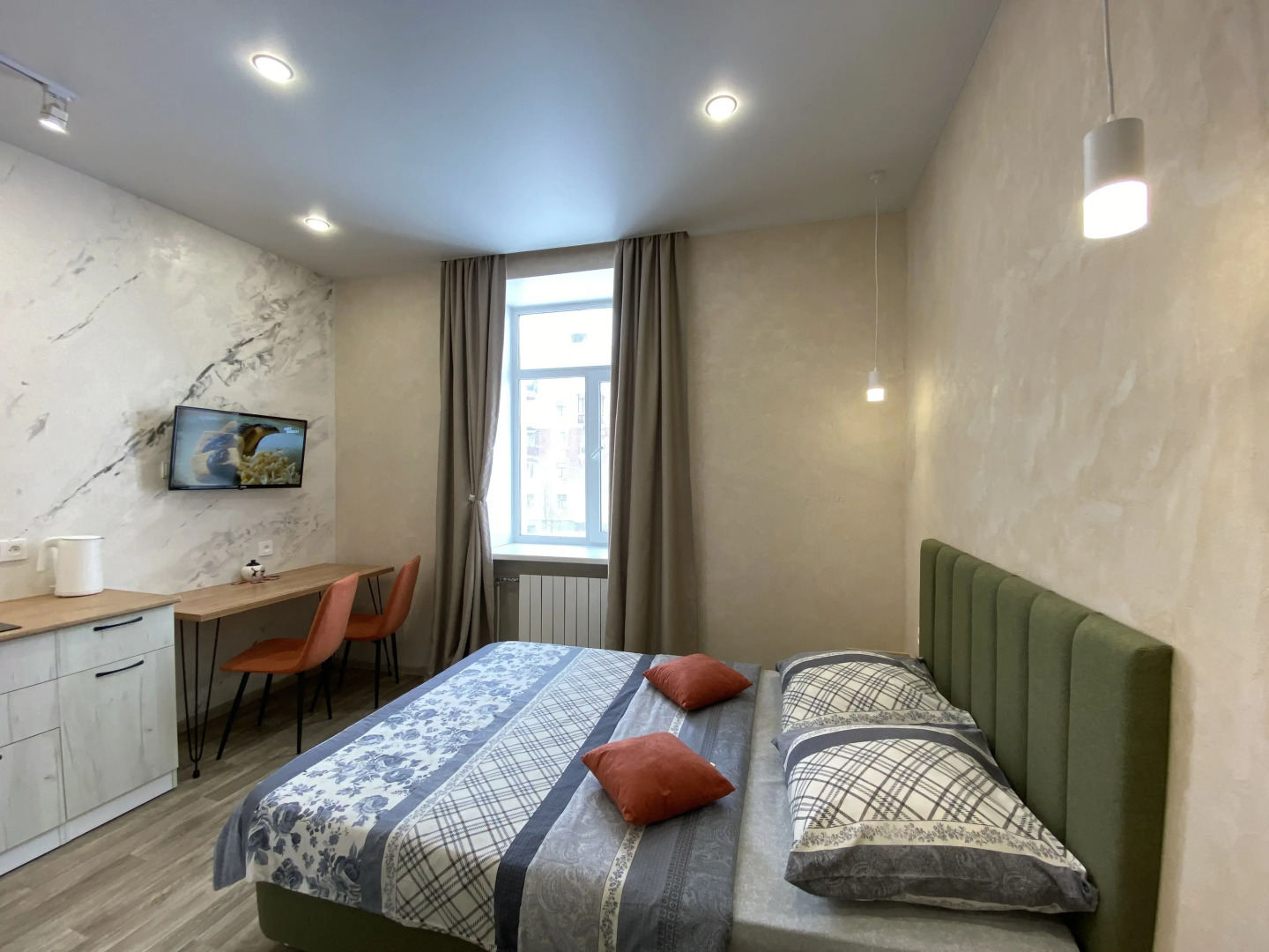 Квартира Жёлтый Нарцисс студия люкс