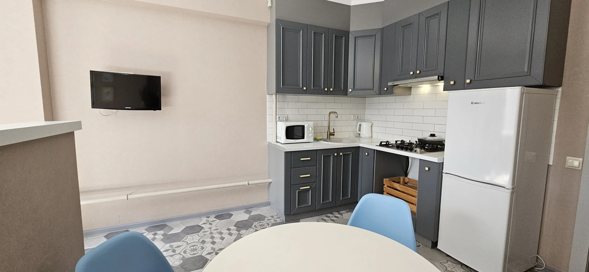 Апартаменты Светлая Студия у Моря на Волжской от HomeHotelSochi