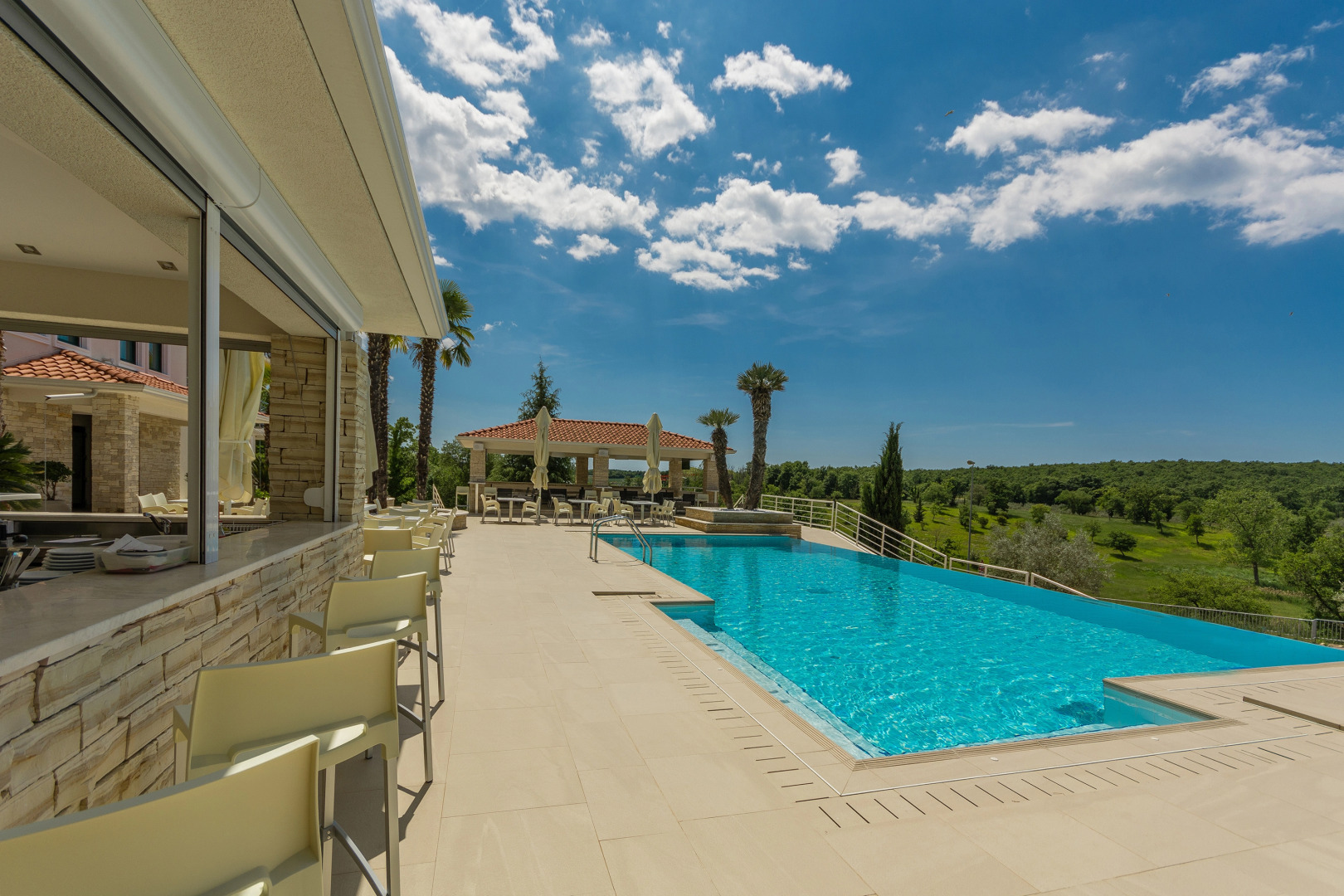 Апарт-Отель Adeo