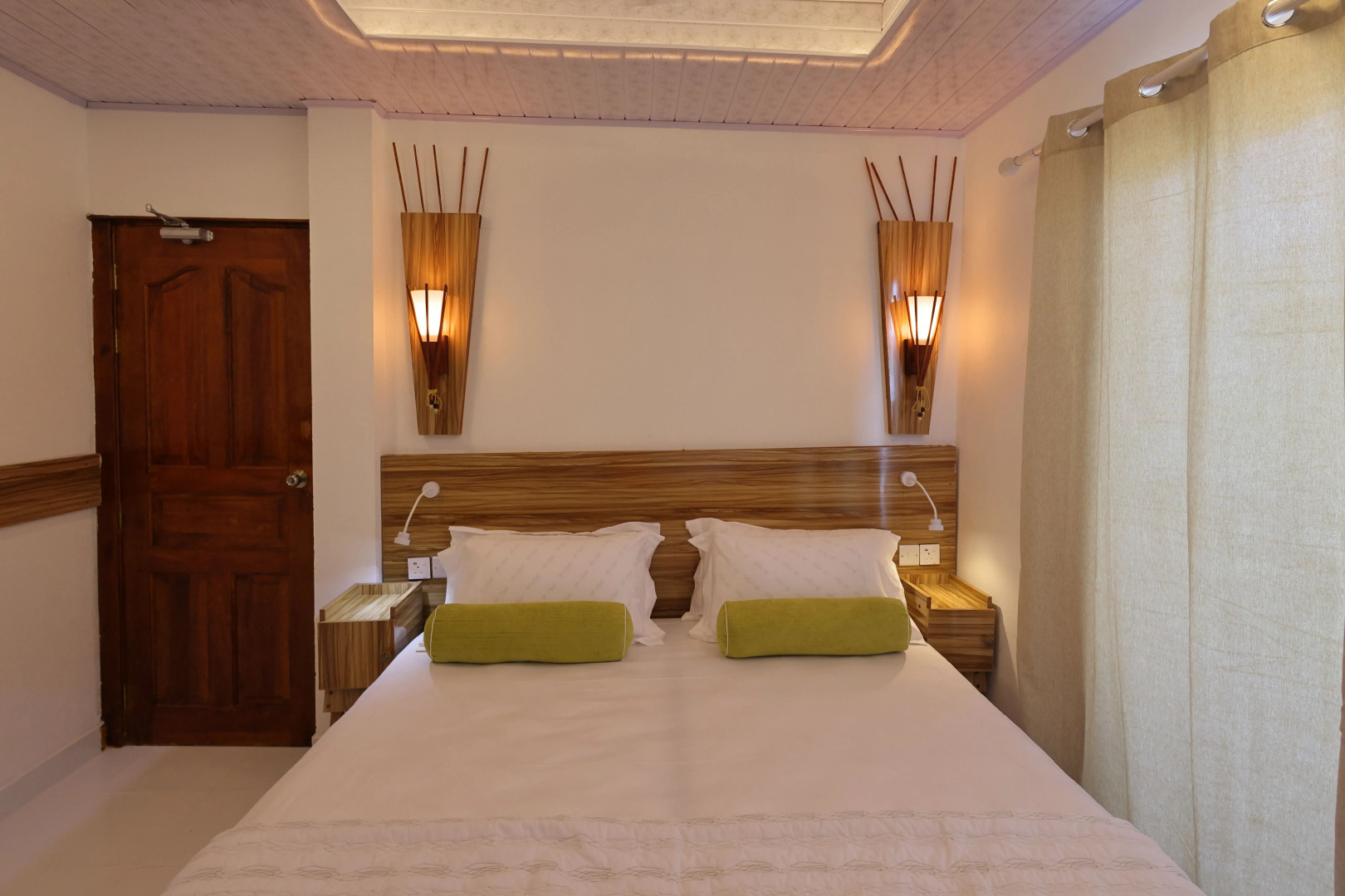 Гостевой дом Batuta Maldives Fourson