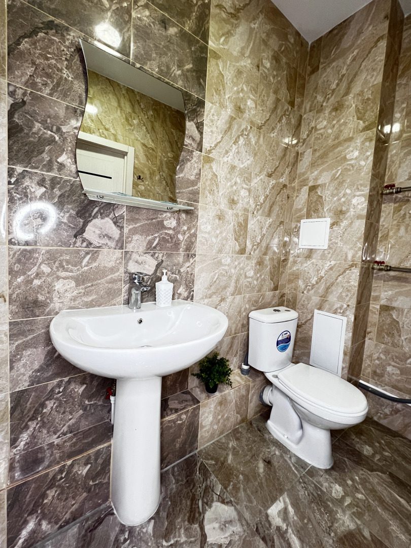 Квартира Просторная 2-комнатная возле Аквапарка