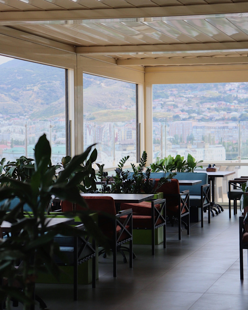 Отель Монто