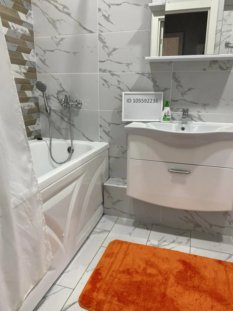 Апартаменты 1-комн квартира 41 кв.м. В ЦЕНТРЕ ул. Полежаева д.92